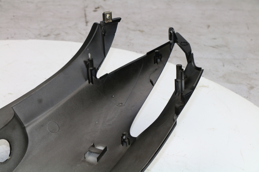 photo de CARENADO TRASERO DERECHA KYMCO GRAND DINK 125 (2002 - 2007)