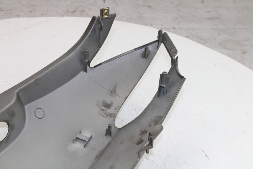 photo de CARENADO TRASERO DERECHA KYMCO GRAND DINK 125 (2002 - 2007)