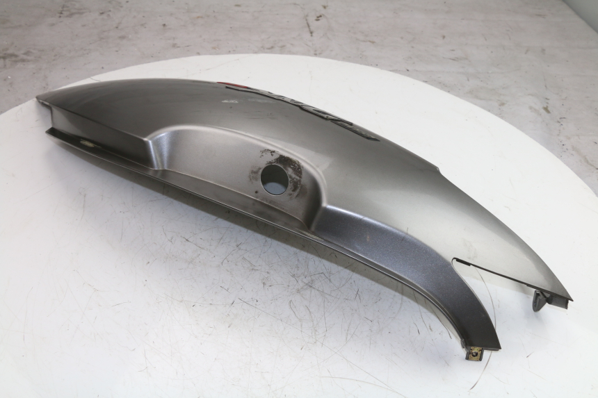 photo de CARENADO TRASERO DERECHA KYMCO GRAND DINK 125 (2002 - 2007)