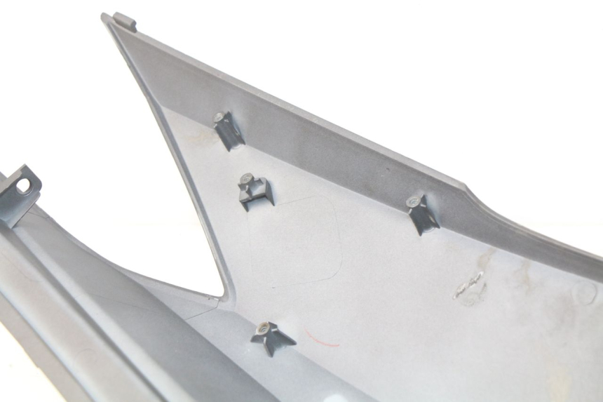 photo de CARENADO TRASERO DERECHA SYM GTS EFI ABS 125 (2012 - 2016)