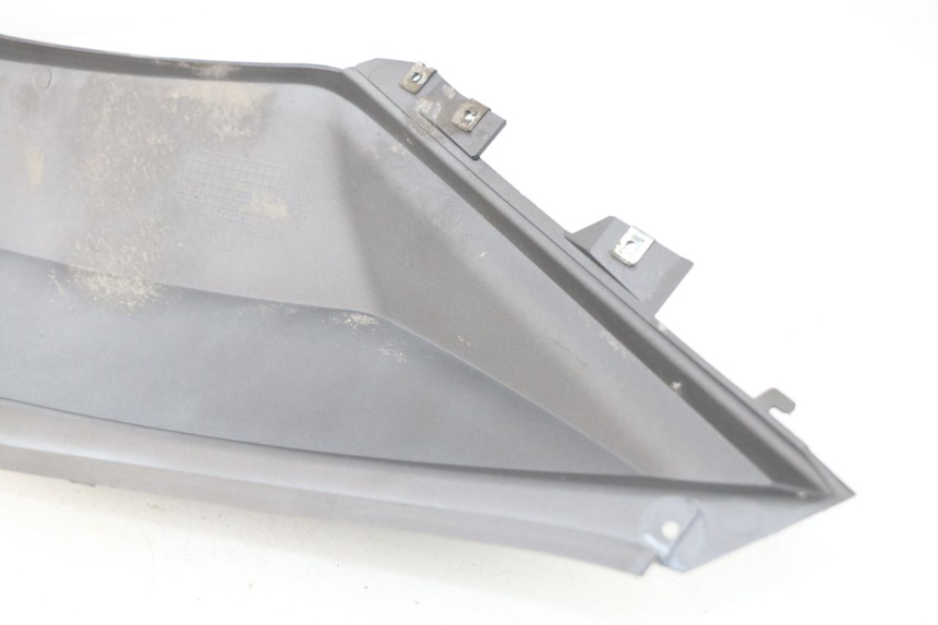 photo de CARENADO TRASERO DERECHA SYM GTS EFI ABS 125 (2012 - 2016)