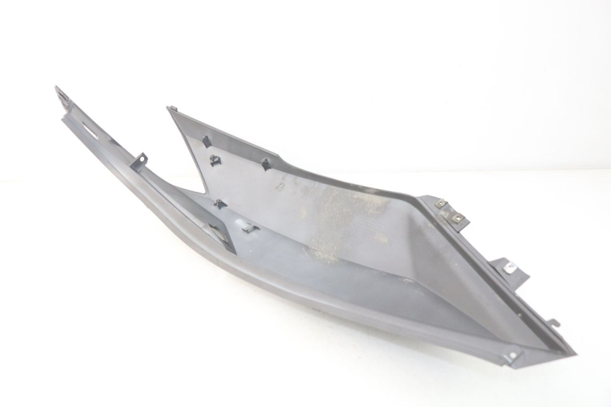 photo de CARENADO TRASERO DERECHA SYM GTS EFI ABS 125 (2012 - 2016)