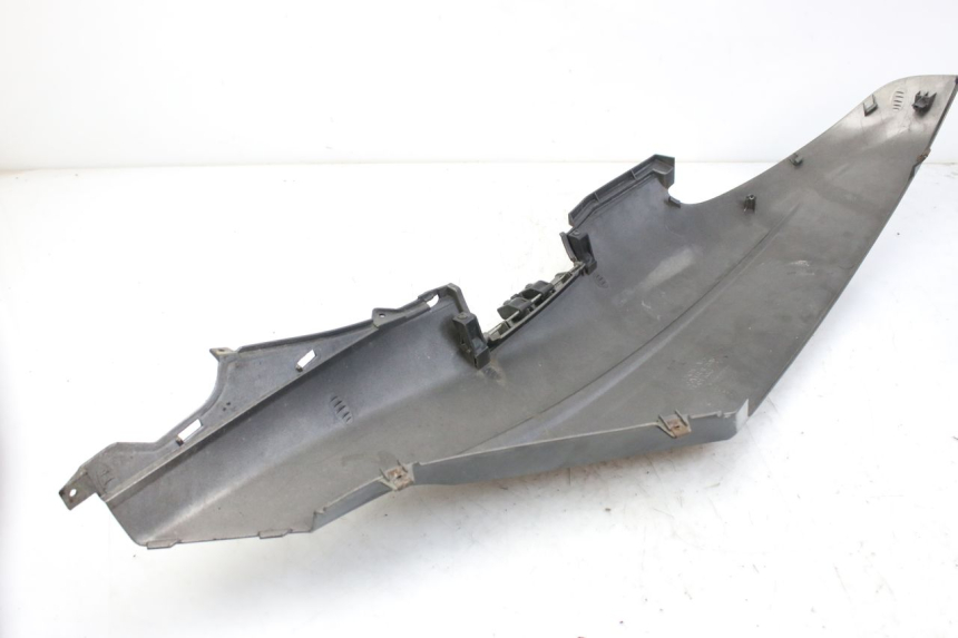 photo de FLANCO TRASERO DERECHO HONDA FES S-WING SWING ABS 125 (2007 - 2015)