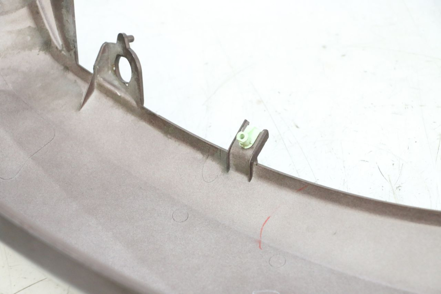 photo de CARENADO TRASERO DERECHA PEUGEOT KISBEE 2T 50 (2010 - 2017) - Características distintivas