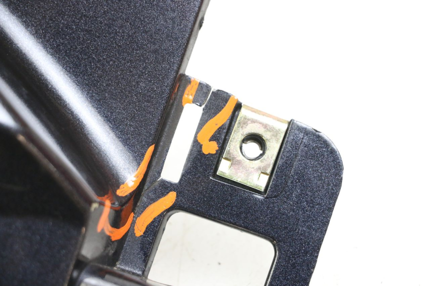 photo de FLANCO TRASERO DERECHO KYMCO XCITING 250 (2006 - 2009)