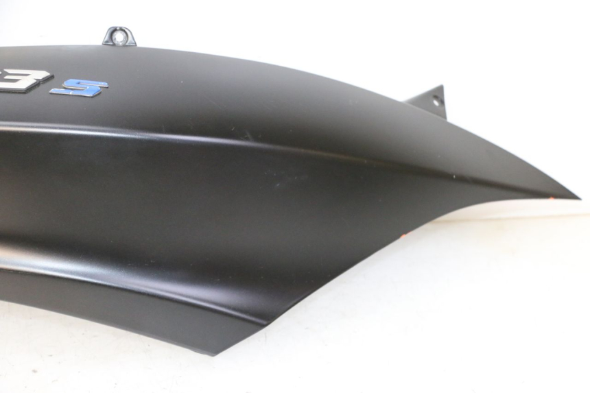 photo de CARENADO TRASERO DERECHA PIAGGIO MP3 HPE 310 (2024 - 2025)