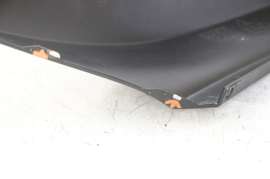 photo de CARENADO TRASERO DERECHA PIAGGIO MP3 HPE 310 (2024 - 2025)