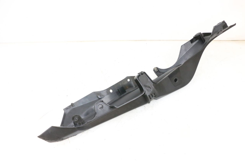 photo de CARENADO TRASERO DERECHA YAMAHA MT-07 MT07 ABS 700 (2018 - 2020) - Estado de la superficie y material