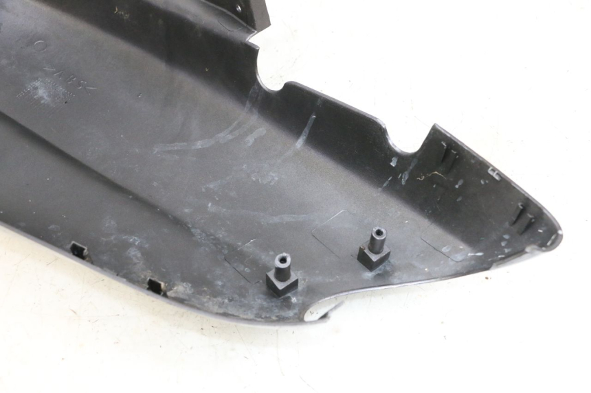 photo de CARENADO TRASERO DERECHA YAMAHA NEO'S NEOS 2T 50 (1998 - 2007) - Otra perspectiva