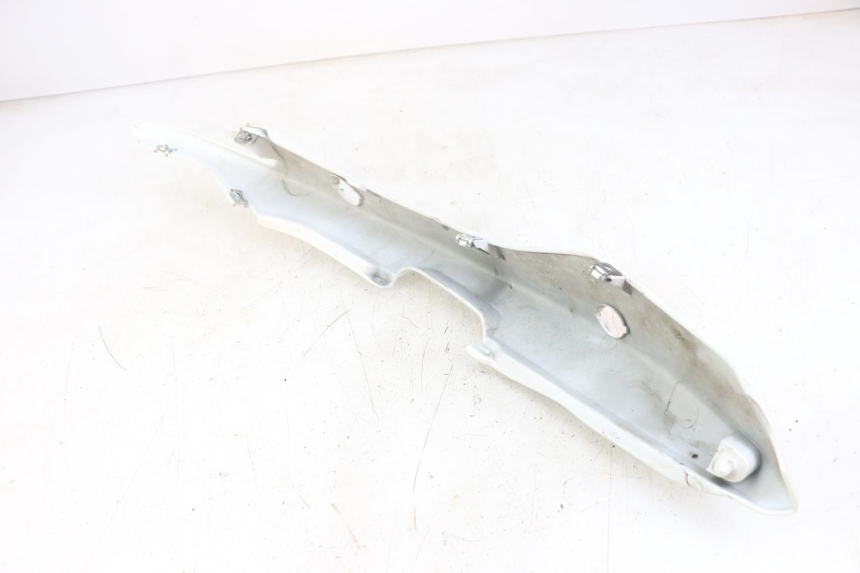 photo de CARENADO TRASERO DERECHA MOTO GUZZI NORGE 8V GT 1200 (2011 - 2016)