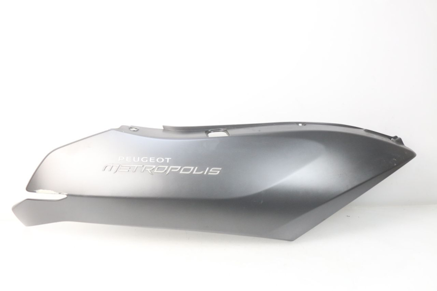 photo de CARENADO TRASERO DERECHA PEUGEOT METROPOLIS 400 (2017 - 2020)