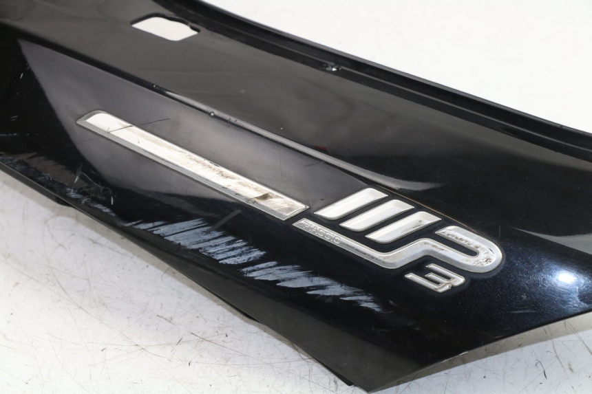 photo de CARENADO TRASERO DERECHA PIAGGIO MP3 LT 400 (2007 - 2012)