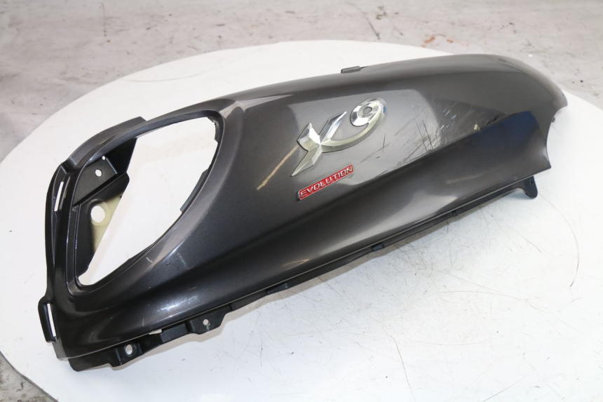 photo de FLANCO TRASERO DERECHO PIAGGIO X9 EVOLUTION 125 (2003 - 2007)