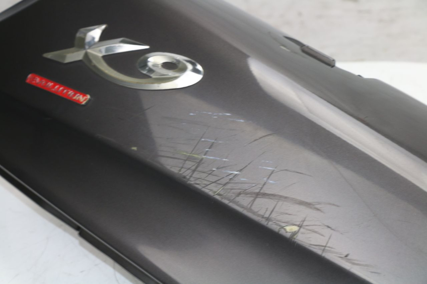 photo de FLANCO TRASERO DERECHO PIAGGIO X9 EVOLUTION 125 (2003 - 2007)