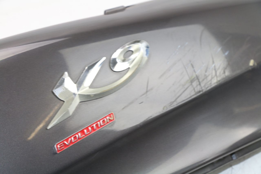 photo de FLANCO TRASERO DERECHO PIAGGIO X9 EVOLUTION 125 (2003 - 2007)