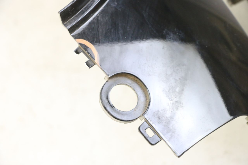 photo de CARENADO TRASERO DERECHA EFUN PUSA 1 - Recambio usado revisado