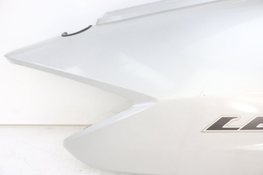 photo de CARENADO TRASERO DERECHA HONDA SCV LEAD 100 (2003 - 2007)