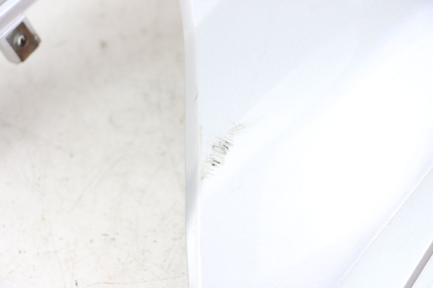 photo de CARENADO TRASERO DERECHA HONDA SCV LEAD 100 (2003 - 2007)