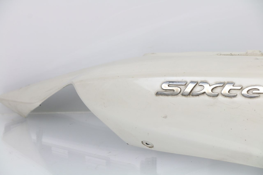 photo de FLANCO TRASERO DERECHO SUZUKI SIXTEEN 125 (2008 - 2010)