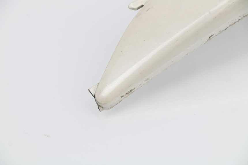 photo de FLANCO TRASERO DERECHO SUZUKI SIXTEEN 125 (2008 - 2010)