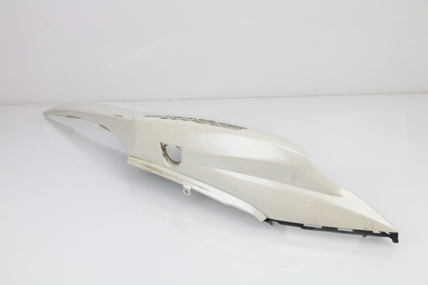 photo de FLANCO TRASERO DERECHO SUZUKI SIXTEEN 125 (2008 - 2010)