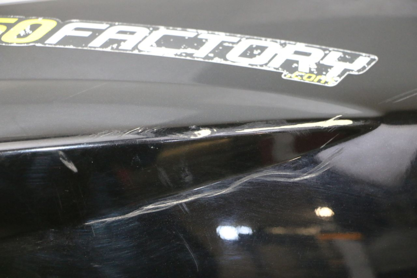 photo de CARENADO TRASERO DERECHA PEUGEOT STREETZONE I 2T 50 (2018 - 2020)