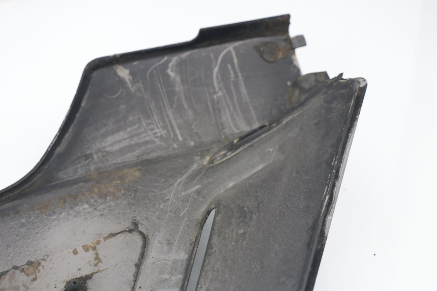 photo de CARENADO TRASERO DERECHA PEUGEOT SV 80 (1993 - 1997)