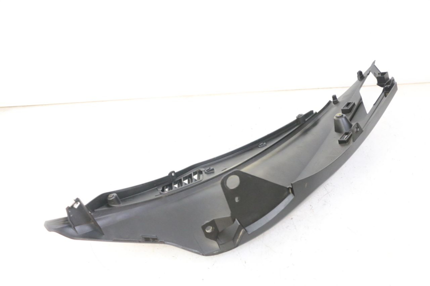 photo de FLANCO TRASERO DERECHO APRILIA SXR 50 (2021 - 2023)
