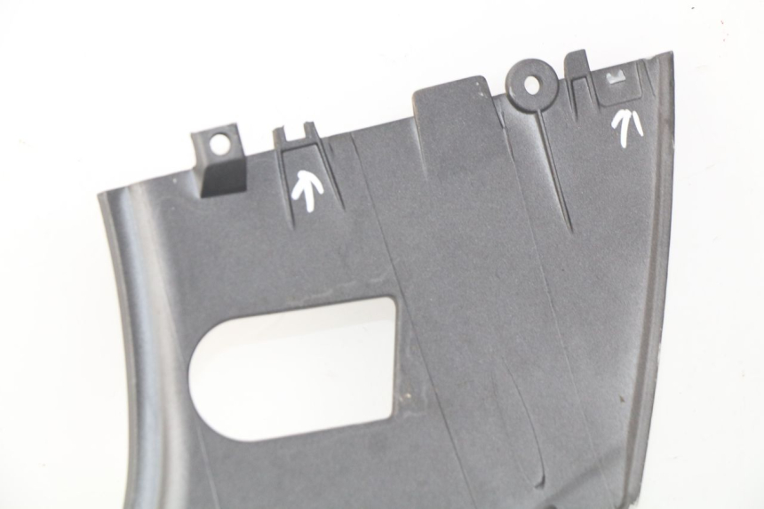 photo de CARENADO TRASERO DERECHA SYM GTS EFI ABS 125 (2012 - 2016)