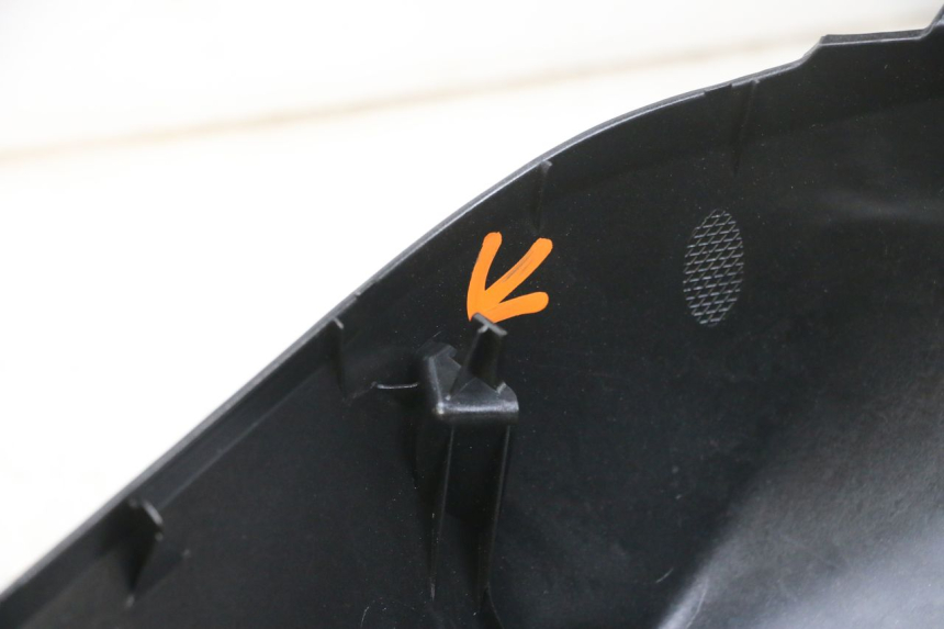 photo de CARENADO TRASERO DERECHA YAMAHA TRICITY 300 (2020 - 2024) - Vista general del producto