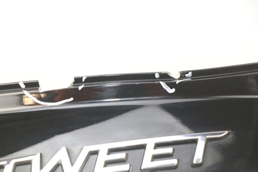 photo de CARENADO TRASERO DERECHA PEUGEOT TWEET ACTIVE 4T 50 (2018 - 2022)