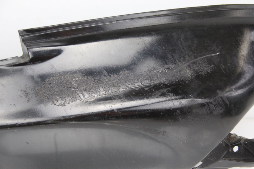 photo de CARENADO TRASERO DERECHA SUZUKI UC EPICURO 125 (1999 - 2003)