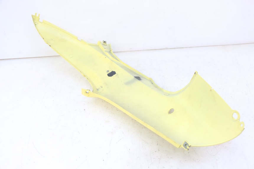 photo de CARENADO TRASERO DERECHA YAMAHA WHY 50 (1998 - 2000)