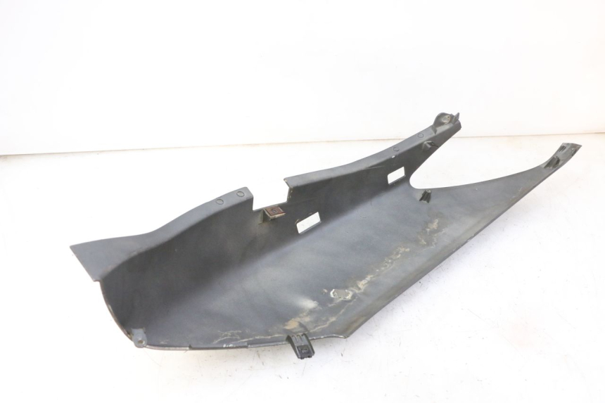 photo de FLANCO TRASERO DERECHO YAMAHA X-MAX XMAX 250 (2006 - 2009)