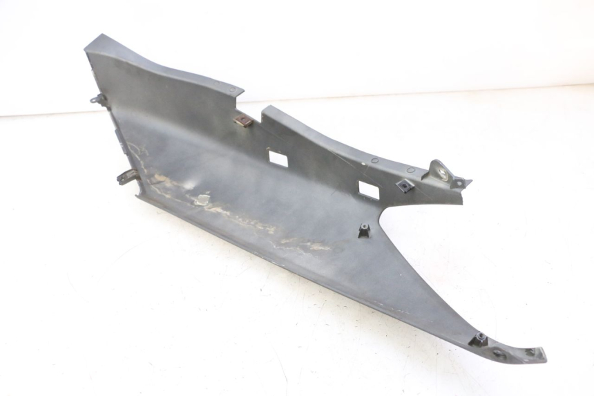 photo de FLANCO TRASERO DERECHO YAMAHA X-MAX XMAX 250 (2006 - 2009)