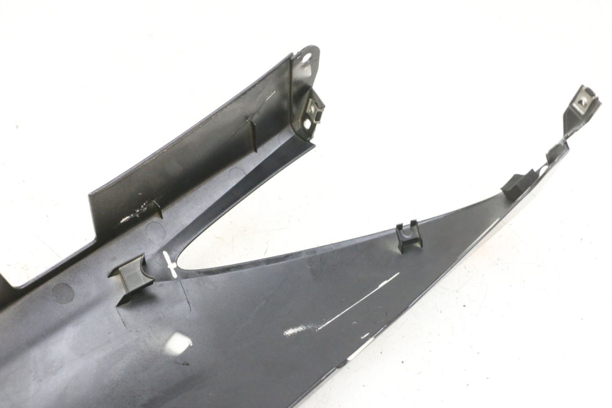 photo de CARENADO TRASERO DERECHA YAMAHA X-MAX XMAX 125 (2010 - 2014)