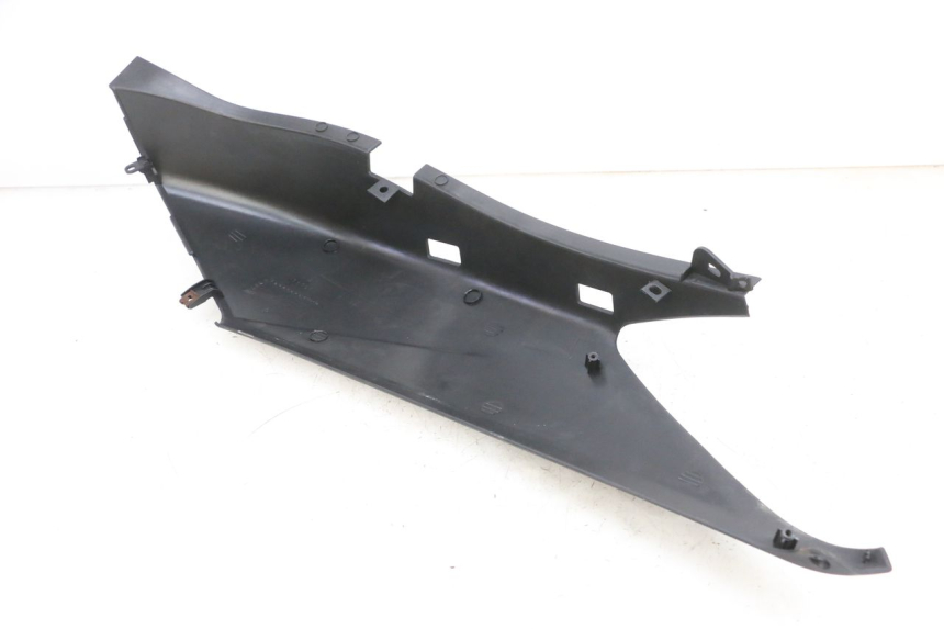 photo de FLANCO TRASERO DERECHO YAMAHA XMAX X-MAX 125 (2006 - 2009) - Zoom estado de uso