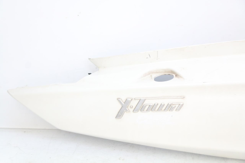 photo de FLANCO TRASERO DERECHO KYMCO X-TOWN XTOWN 125 (2016 - 2021)