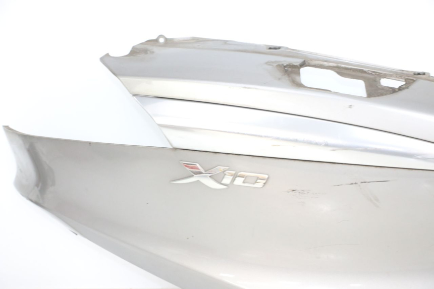 photo de CARENADO TRASERO DERECHA PIAGGIO X10 125 (2012 - 2017)