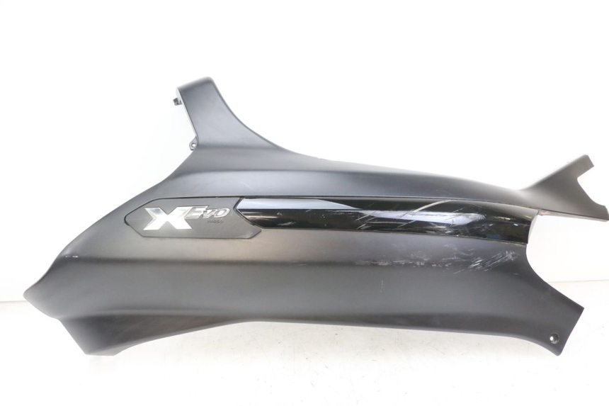 photo de FLANCO TRASERO DERECHO PIAGGIO XEVO - X EVO 125 (2007 - 2017) - Vista principal