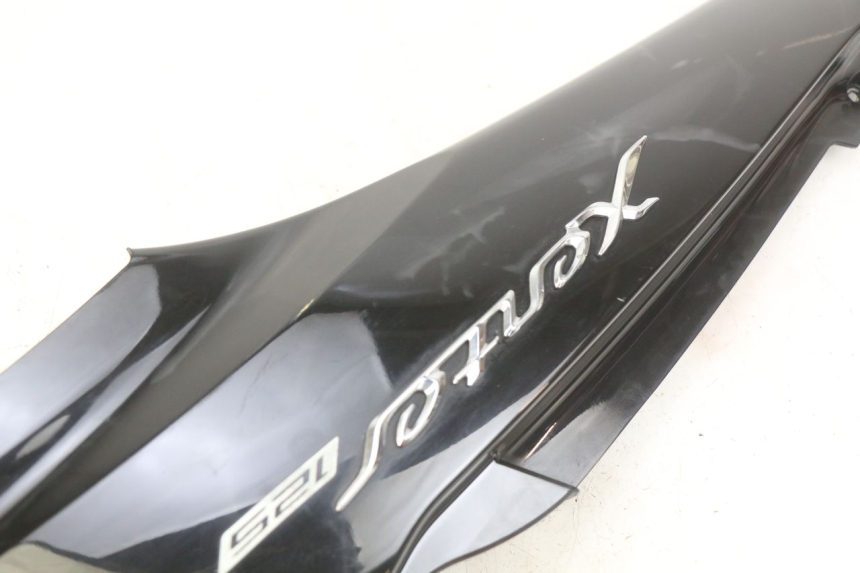 photo de FLANCO TRASERO DERECHO YAMAHA HW XENTER 125 (2011 - 2017)