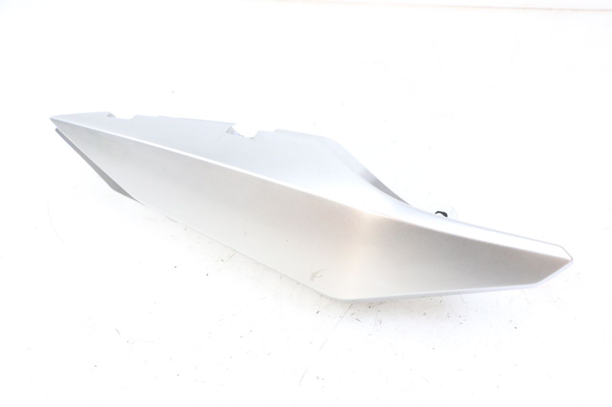 photo de CARENADO TRASERO DERECHA YAMAHA XJ6 ABS 600 (2008 - 2016)