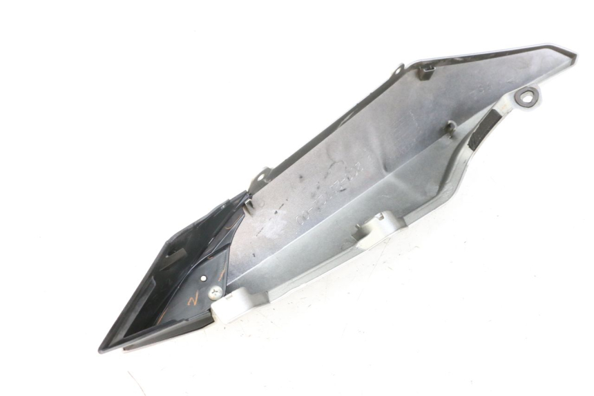 photo de CARENADO TRASERO DERECHA YAMAHA XJ6 ABS 600 (2008 - 2016)