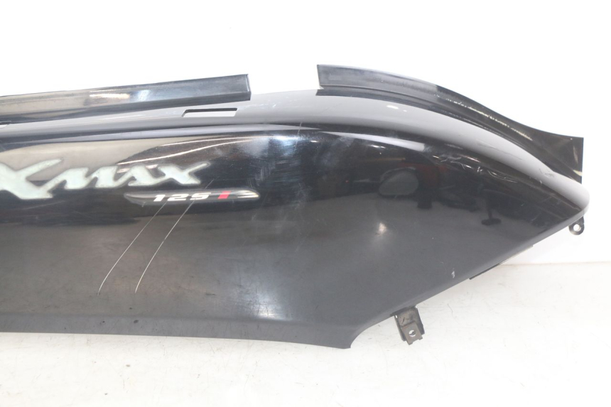 photo de FLANCO TRASERO DERECHO YAMAHA XMAX X-MAX 125 (2006 - 2009)