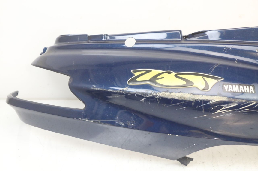 photo de CARENADO TRASERO DERECHA YAMAHA YE ZEST 50 (1992 - 1998)