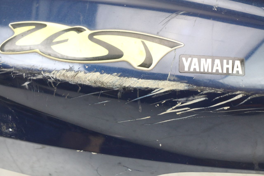 photo de CARENADO TRASERO DERECHA YAMAHA YE ZEST 50 (1992 - 1998)