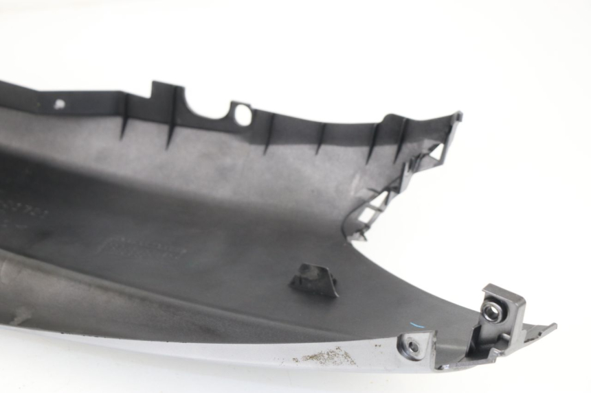 photo de CARENADO TRASERO DERECHA YAMAHA YP MAJESTY 400 (2004 - 2008)