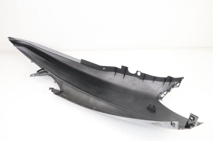 photo de CARENADO TRASERO DERECHA YAMAHA YP MAJESTY 400 (2004 - 2008)