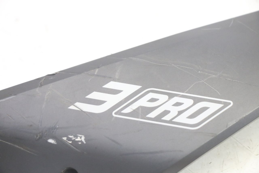 photo de CARENADO TRASERO DERECHA SEGWAY NINEBOT ZT3 PRO 1