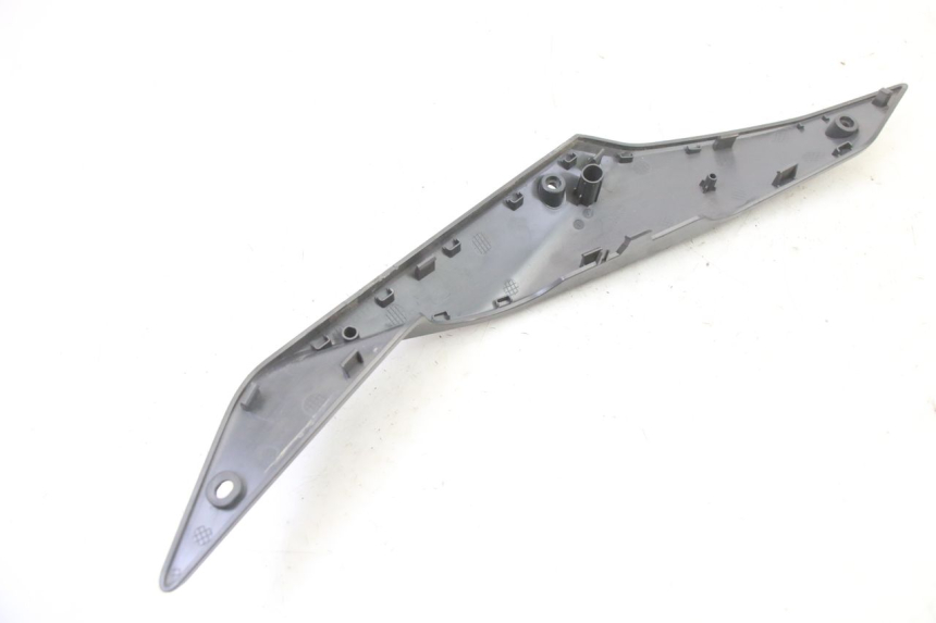 photo de CARENADO TRASERO DERECHA SEGWAY NINEBOT ZT3 PRO 1